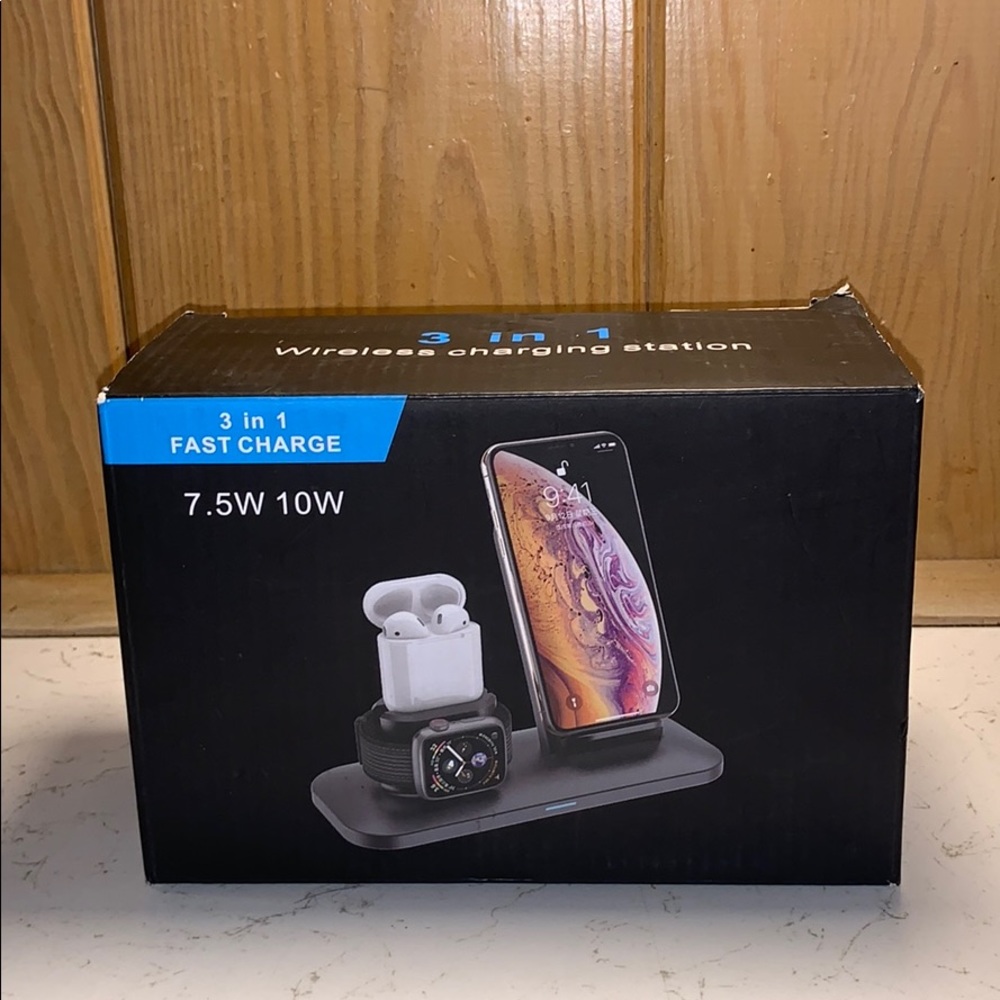 3-1 Apple Watch, iPhone & AirPods Charger
